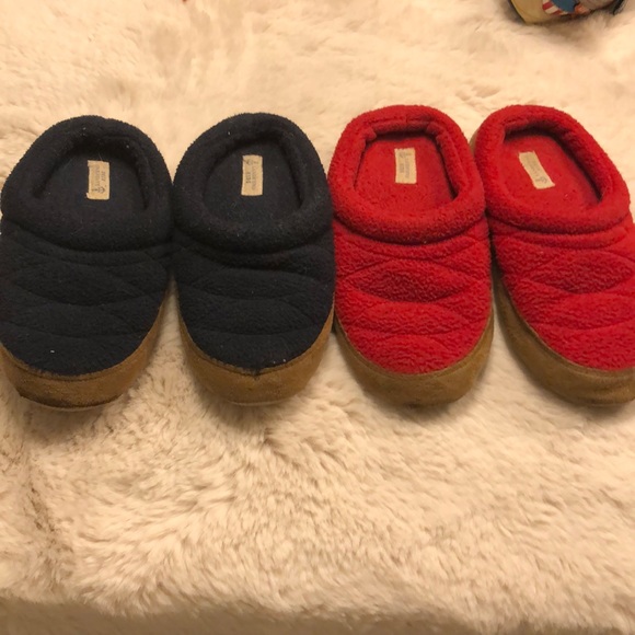 boys slippers size 13